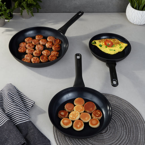 Image 2 of Shopberghoff DiNA Helix Nonstick Ceramic Frying Pan 9.5", Recycled Aluminum
