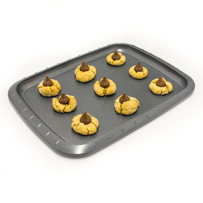 Image 2 of GEM Non-stick 3Pc Bakeware Set, Small Cookie Sheet, Cupcake Pan and Bundt Pan