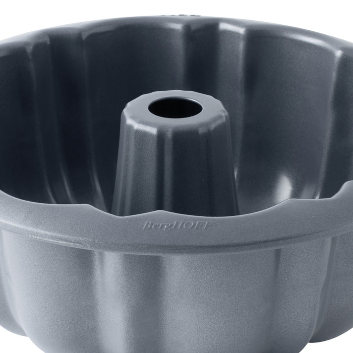Image 4 of GEM Non-stick 3Pc Bakeware Set, Small Cookie Sheet, Cupcake Pan and Bundt Pan