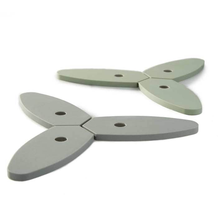 Image 1 of Shopberghoff Leo 2Pc Foldable Magnetic Trivet Set, Moonmist & Sage