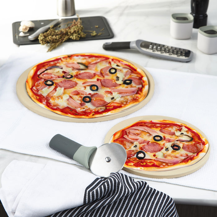Image 2 of Shopberghoff Leo Balance 2pc Pizza Stone Set