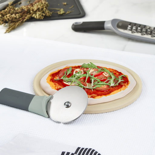 Image 2 of Shopberghoff Leo Balance 9.5" Pizza Stone with Pizza Cutter Set, Small