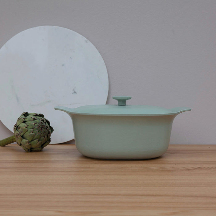 Image 5 of Ron 11" Cast Iron Covered Dutch Oven 5.5Qt, Green