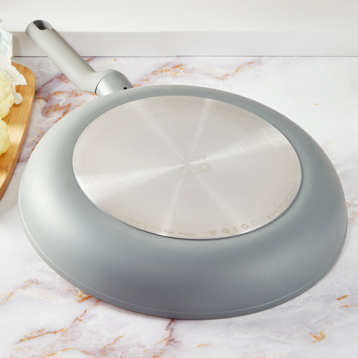 Image 6 of Shopberghoff Balance Non-stick Ceramic Frying Pan 10", Recycled Aluminum, Moonmist