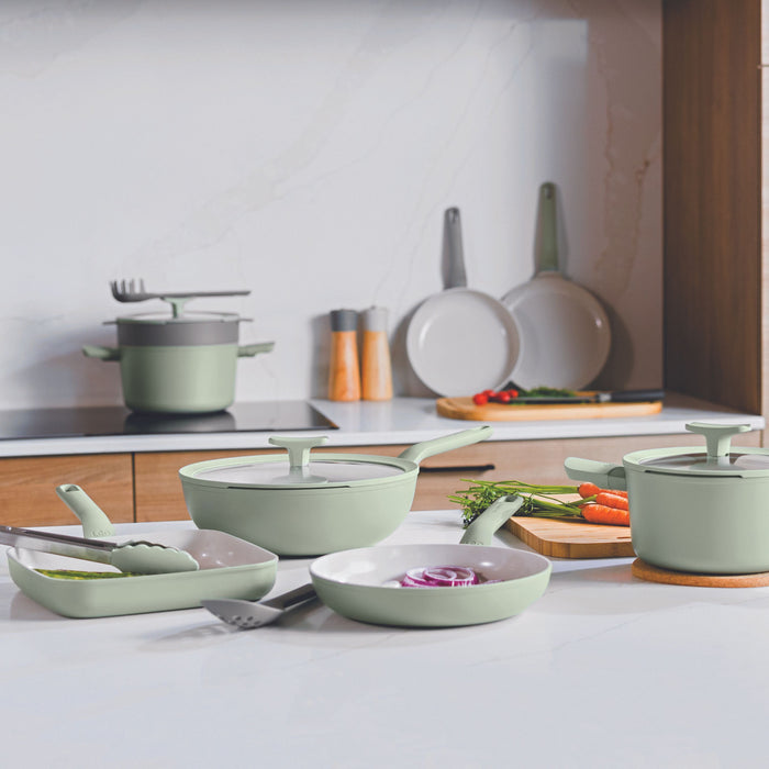 Image 5 of Shopberghoff Balance Non-stick Ceramic Wok Pan 11", 4.4qt. With Glass Lid, Recycled Aluminum, Sage
