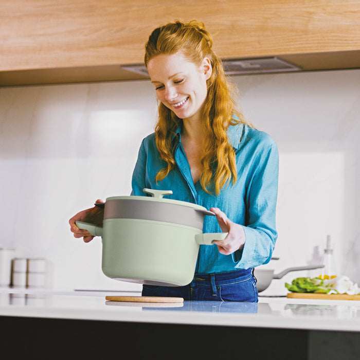 Image 10 of Shopberghoff Balance Non-stick Silicone Collapsible Steamer Basket & Strainer 10", Recycled Material, Sage