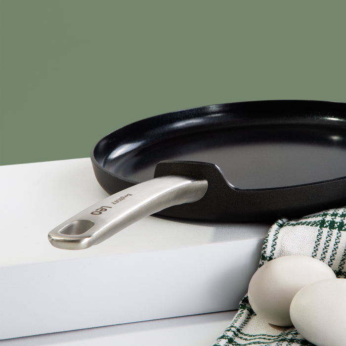 Image 3 of Shopberghoff Graphite Non-stick Ceramic Omelet pan 10", Sustainable Recycled Material