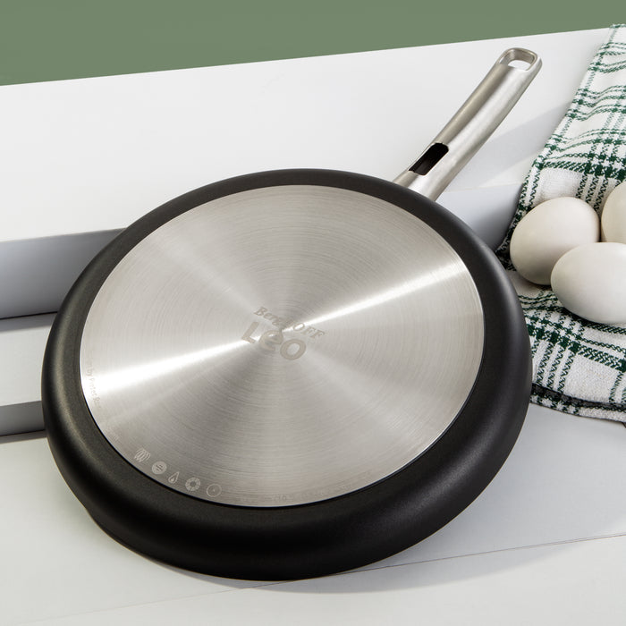 Image 4 of Shopberghoff Graphite Non-stick Ceramic Omelet pan 10", Sustainable Recycled Material