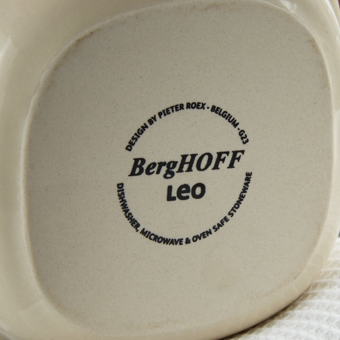Image 5 of Shopberghoff Balance Stone Baking Dish 9.6", 1.27qt., Sage