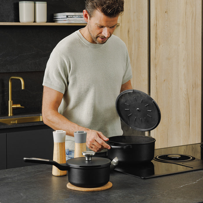 Image 10 of Phantom Nonstick Ceramic 8" Stockpot 2.7qt., Recycled