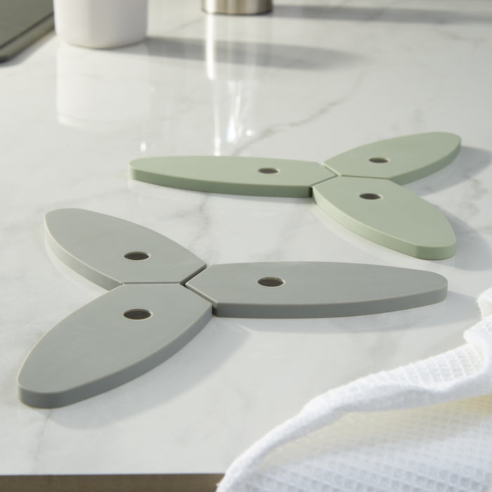 Image 5 of Shopberghoff Leo Balance Silicone Foldable and Magnetic Trivet 9.5", Moonmist