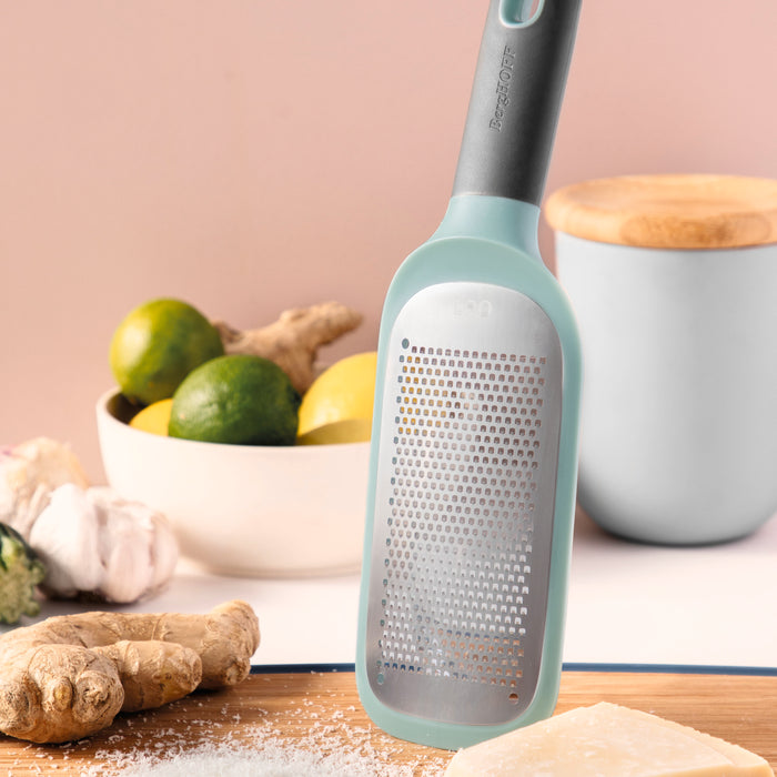 Image 6 of Leo Paddle Grater, Green