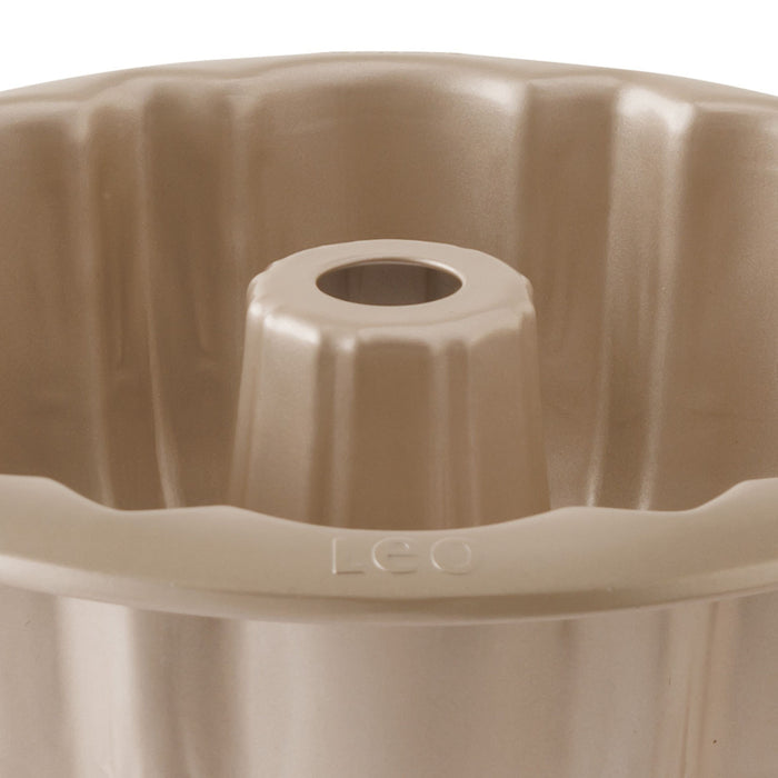 Shopberghoff Balance Non-stick Carbon Steel Fluted Cake Pan 10.25" Image3