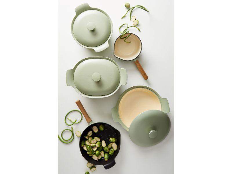 Image 4 of Ron 8pc Cast Iron Cookware Set, Green