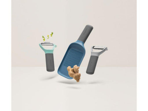 Image 2 of Leo Peeler and Grater Set