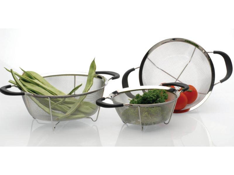Image 2 of Essentials 7.68" Stainless Steel Round Mesh Colander